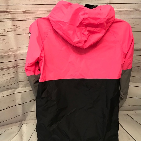 PINK anorak - Picture 2 of 3